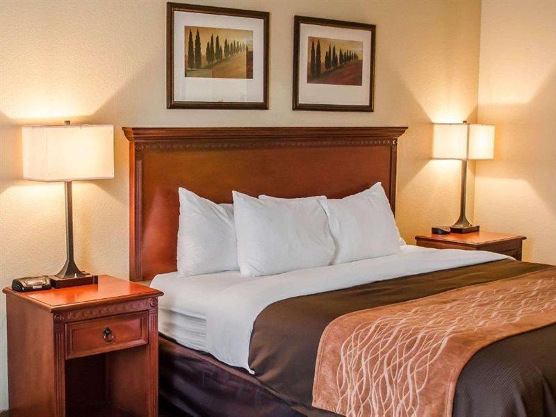 Comfort Inn & Suites Daphne Spanish Fort - Mobile East Екстер'єр фото
