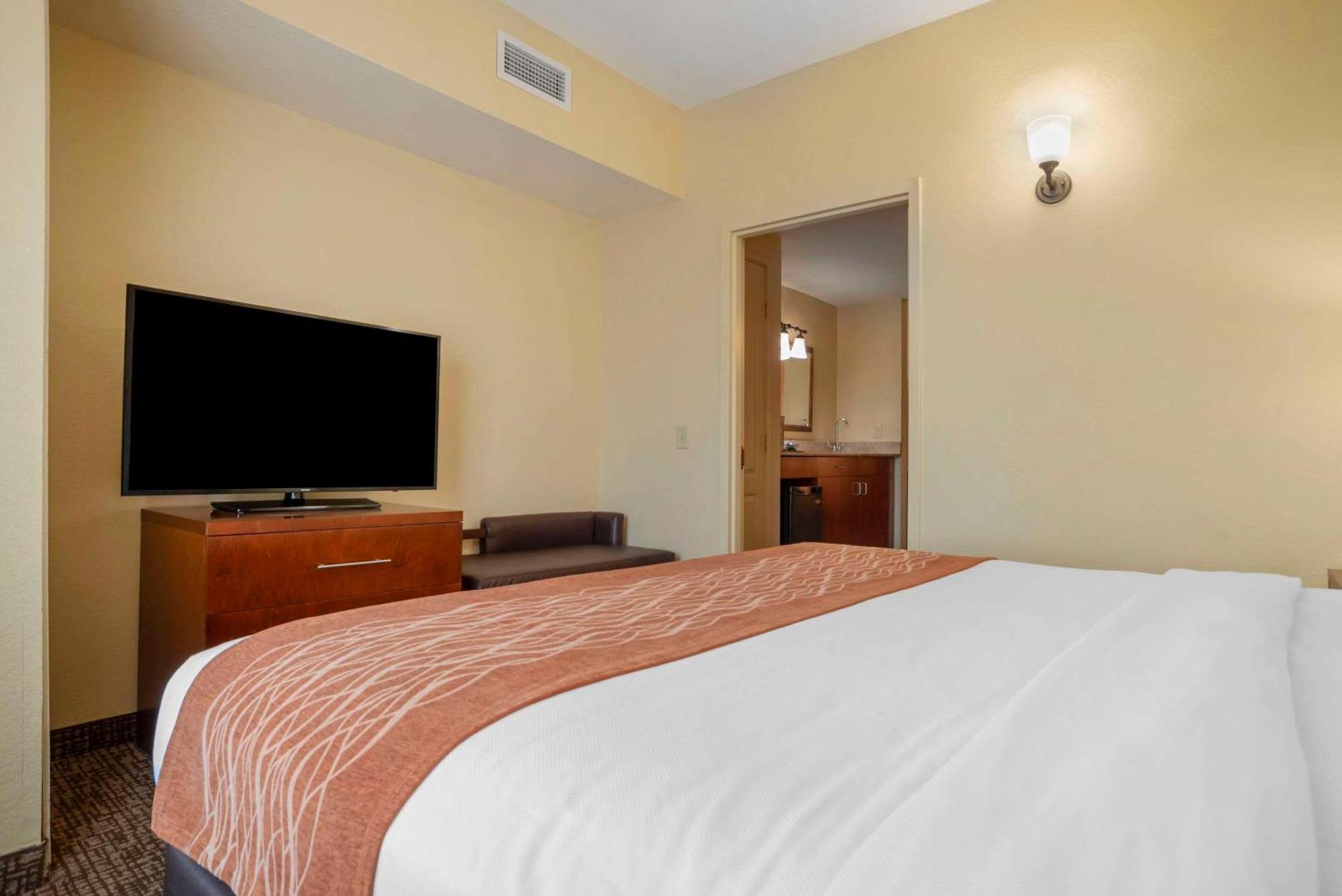 Comfort Inn & Suites Daphne Spanish Fort - Mobile East Екстер'єр фото