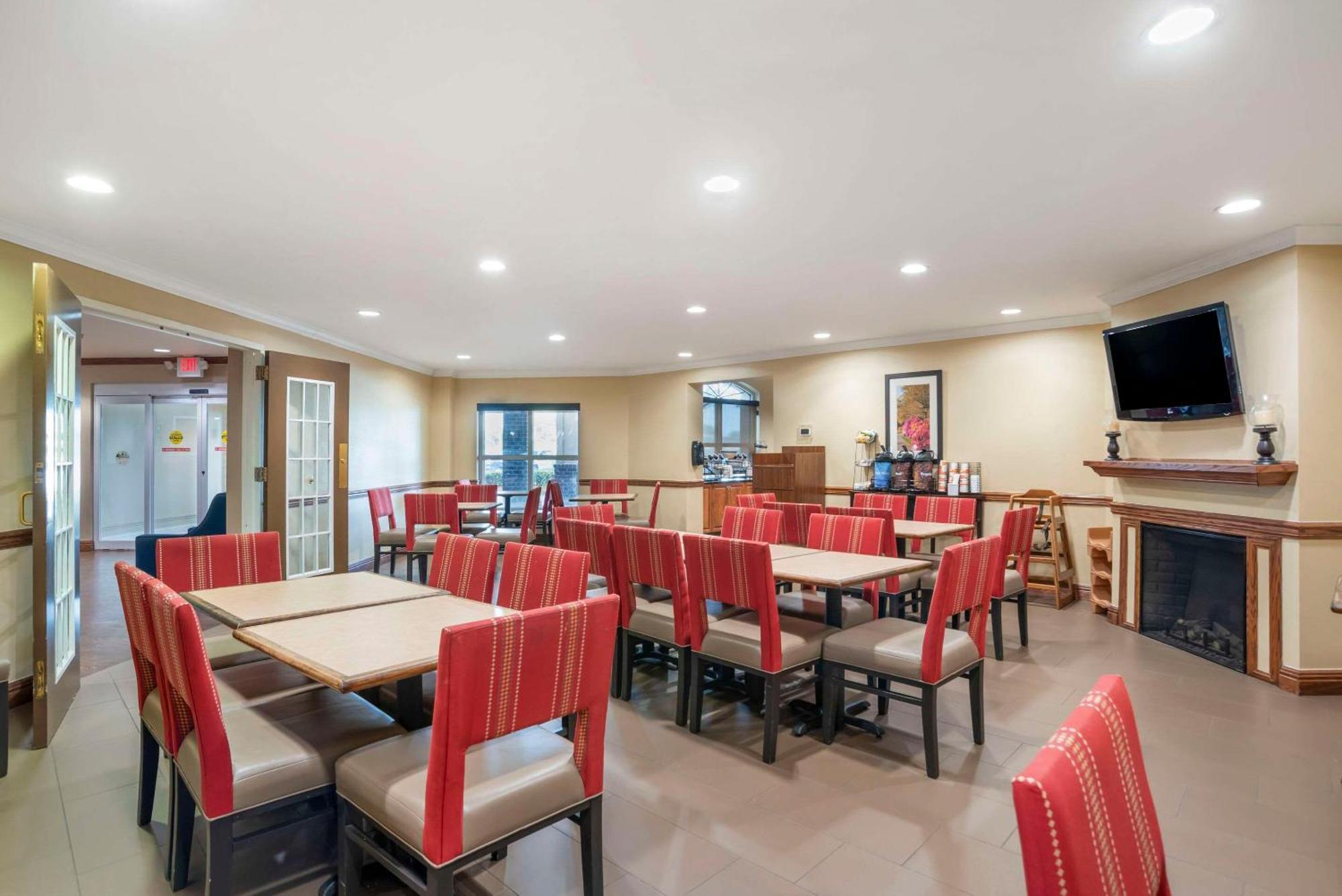 Comfort Inn & Suites Daphne Spanish Fort - Mobile East Екстер'єр фото