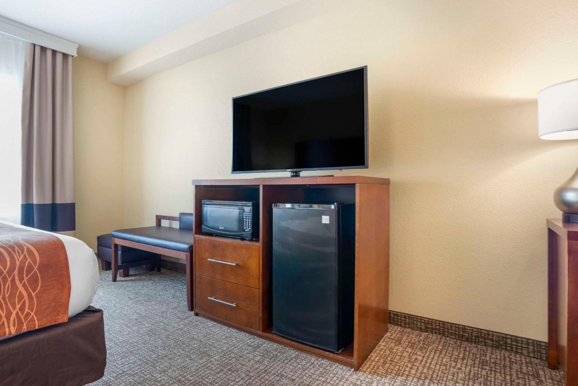 Comfort Inn & Suites Daphne Spanish Fort - Mobile East Екстер'єр фото