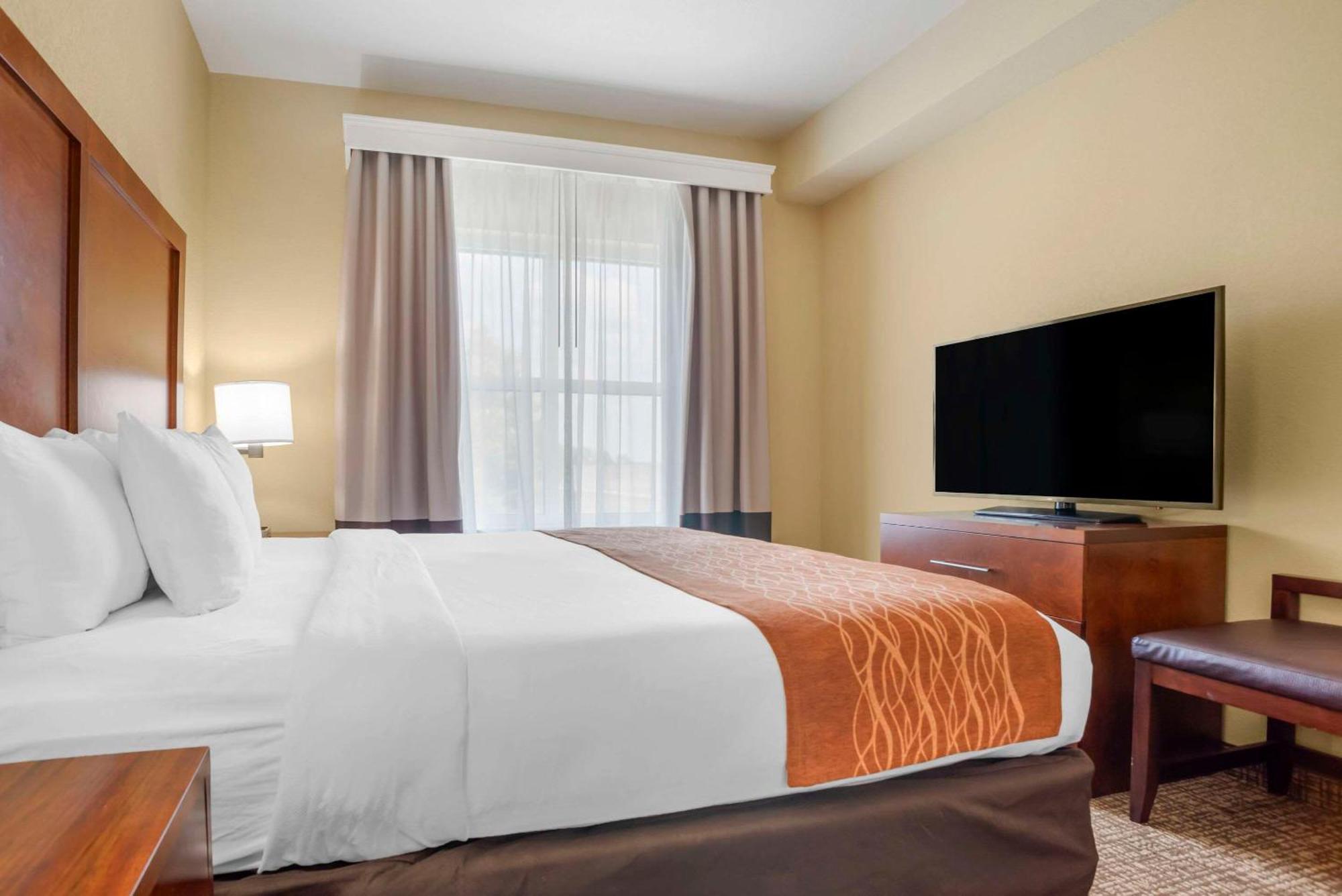 Comfort Inn & Suites Daphne Spanish Fort - Mobile East Екстер'єр фото